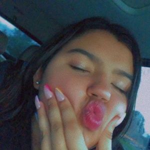 Meet your Posher, Graciela